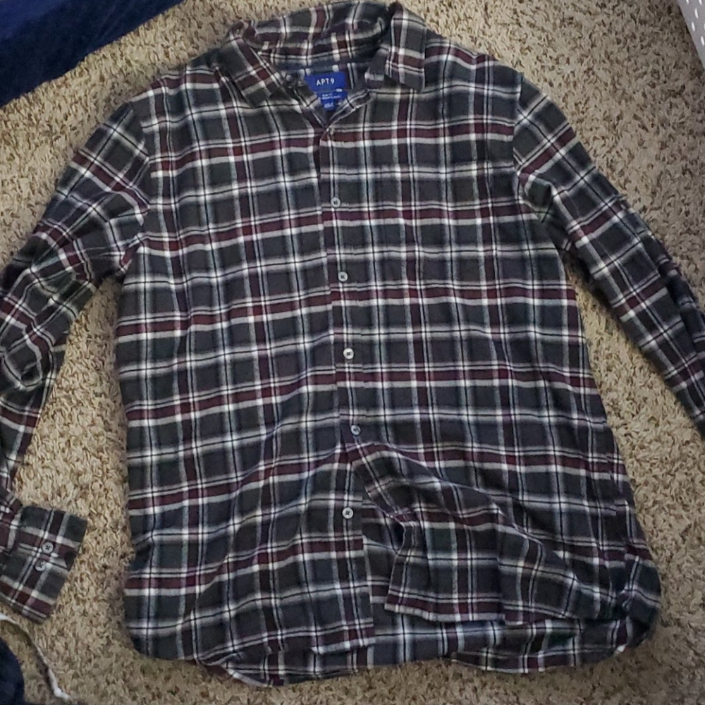 Plaid flannel button up shirt